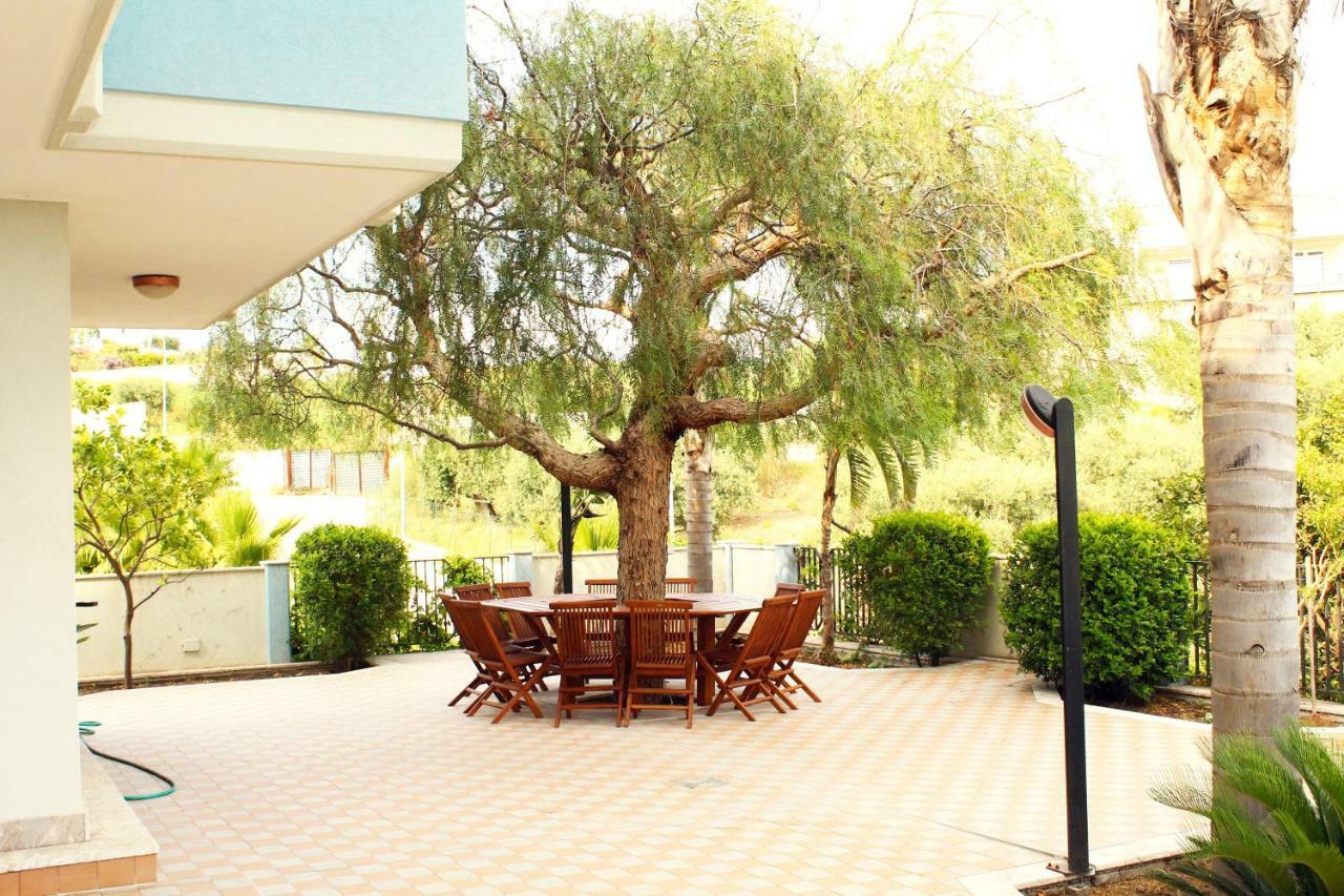 Villa I Minnulareddi Giardini-Naxos Extérieur photo